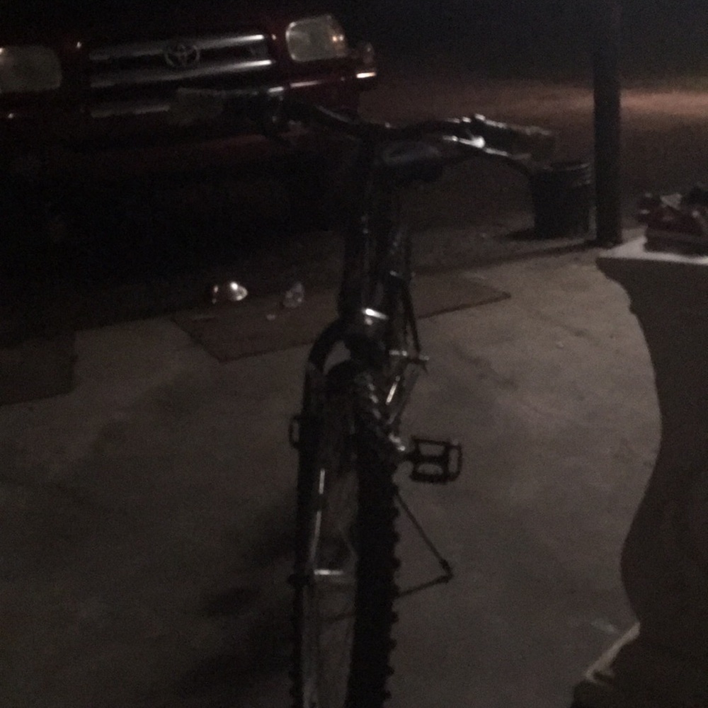 Bikes - Picture 3 of 4